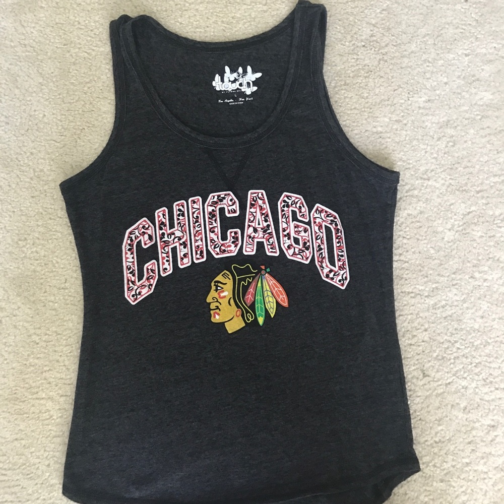 Chicago black-hawks tank!
